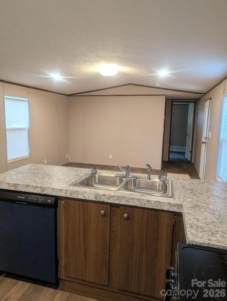 Image 20 of a home in .