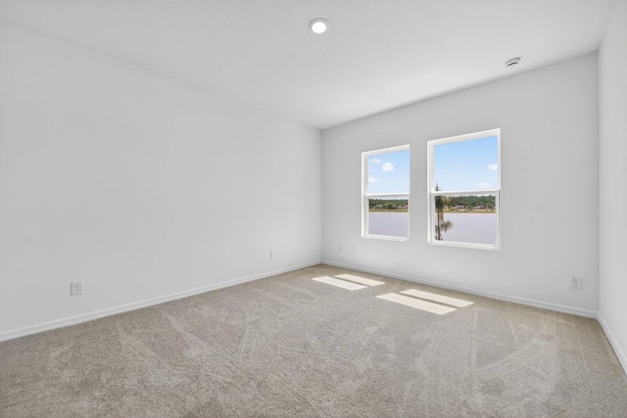 Spacious, unfurnished interior of a new home in Catamaran Cove, Rockledge (Image 15).