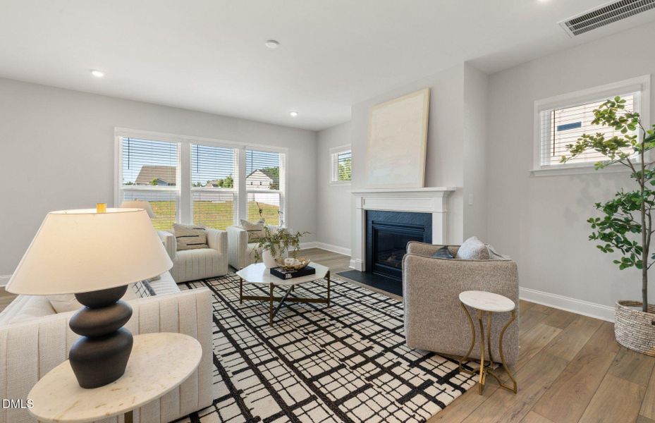 LOT 04 Mercer - 103 W Star Foal Ln (4)