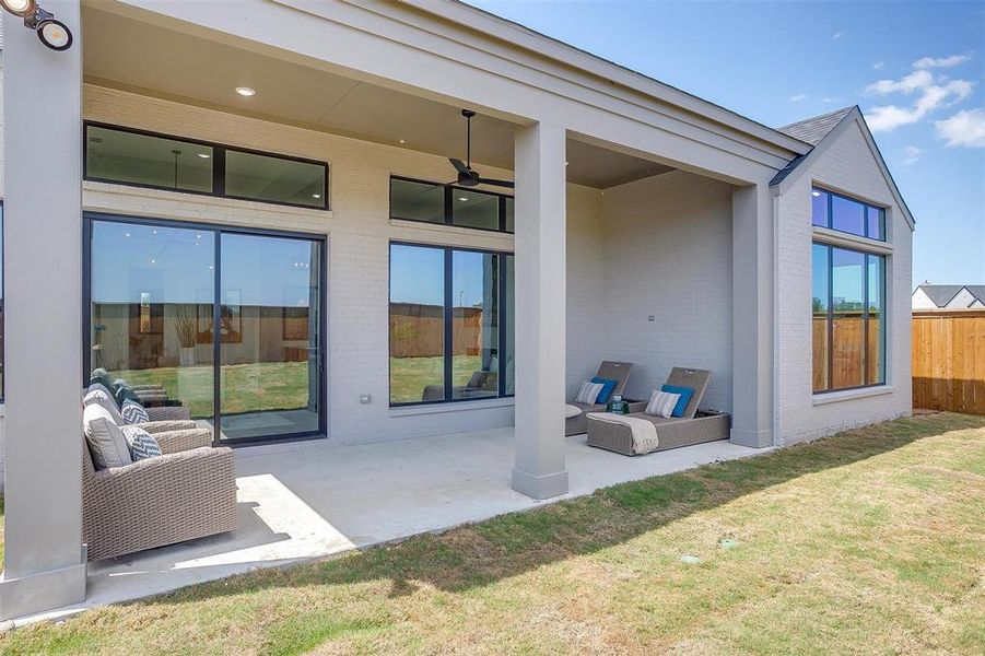 Huge Back Patio!