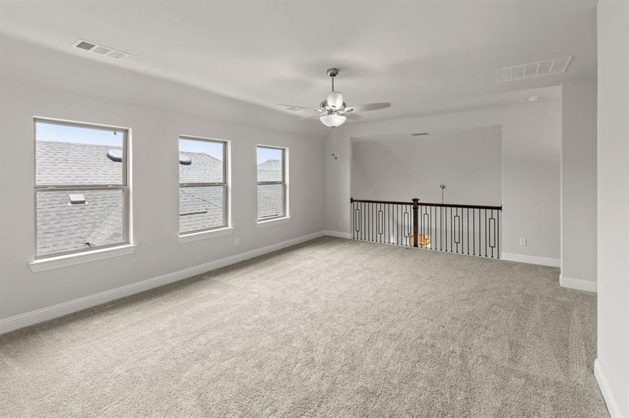 Spacious, unfurnished interior of a new home in Cambridge Crossing, Celina (Image 20).