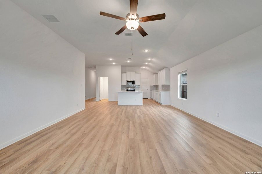 Spacious, unfurnished interior of a new home in Agave, San Antonio (Image 18). Spacious, unfurnished interior of a new home in Agave, San Antonio (Image 18).