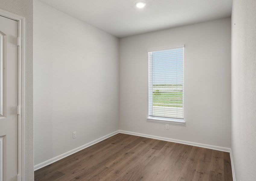 Representative unfurnished interior of a home built from the Orchid by LGI Homes in Southaven, Hutchins (Image 9).