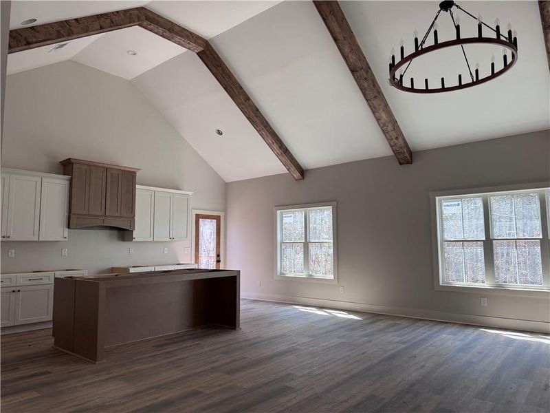 Spacious, unfurnished interior of a new home in , Bremen (Image 12).