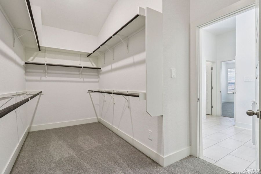 Spacious, unfurnished interior of a new home in Sagebrooke - Classic Series, San Antonio (Image 28). Spacious, unfurnished interior of a new home in Sagebrooke - Classic Series, San Antonio (Image 28).