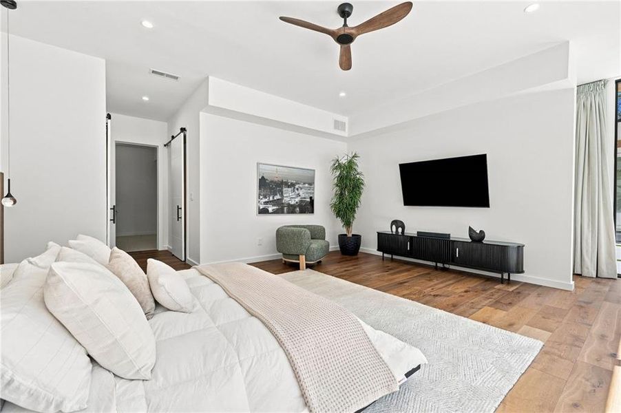 Furnished interior view inside a new home in , Marietta (Image 61).
