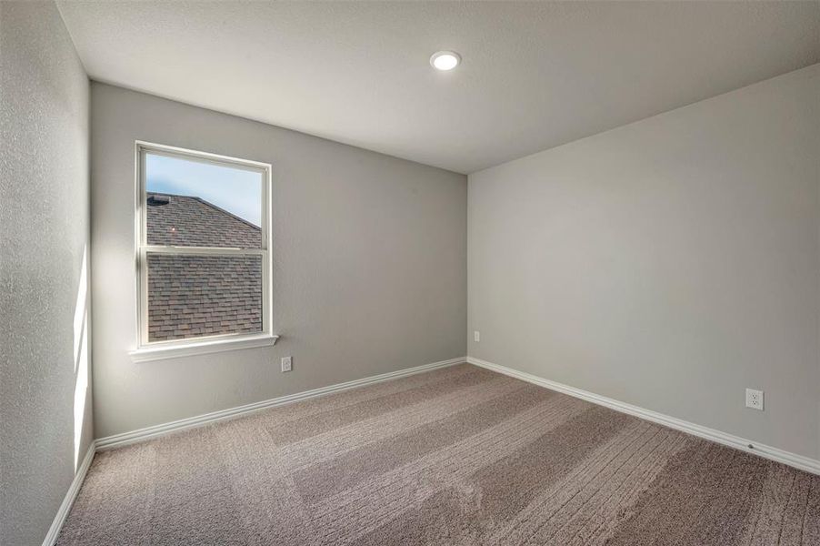Spacious, unfurnished interior of a new home in Sagebrook, Argyle (Image 37).