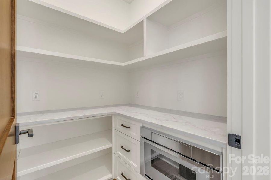 Large, walk-in Pantry Large, walk-in Pantry