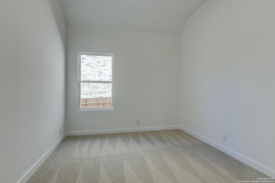 Spacious, unfurnished interior of a new home in Arcadia Ridge, San Antonio (Image 25). Spacious, unfurnished interior of a new home in Arcadia Ridge, San Antonio (Image 25).