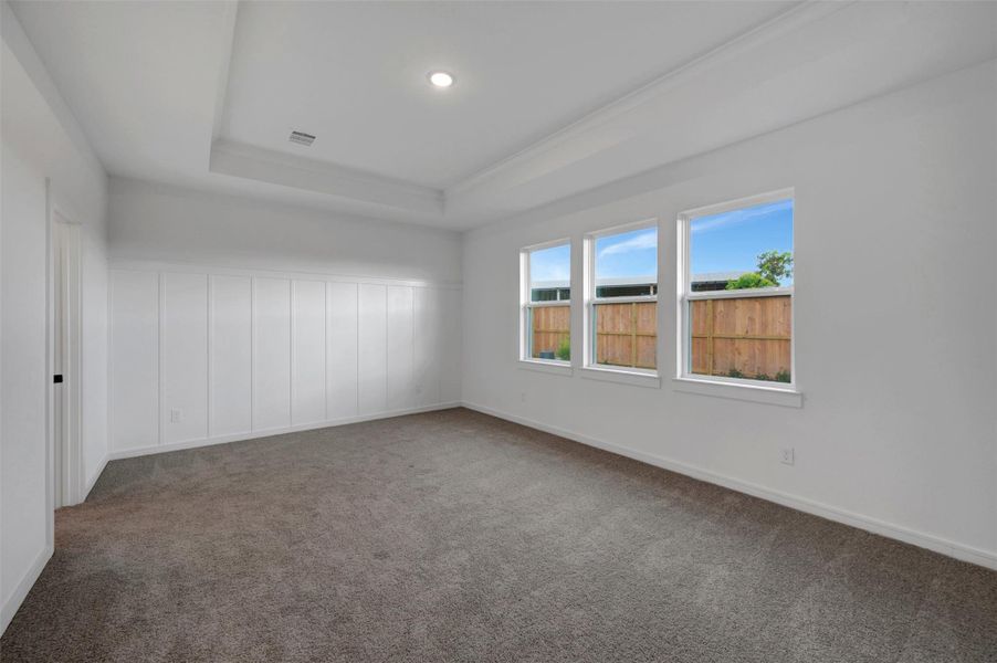 Spacious primary suite