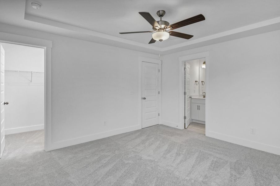 Spacious, unfurnished interior of a new home in Lake Carolina Townhomes, Columbia (Image 33).