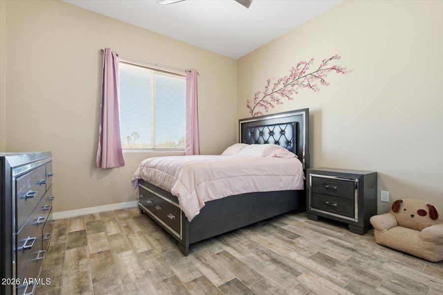 31-Bedroom3_1 31-Bedroom3_1