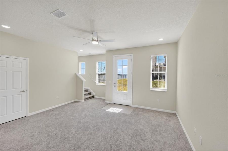 Spacious, unfurnished interior of a new home in , Davenport (Image 17).