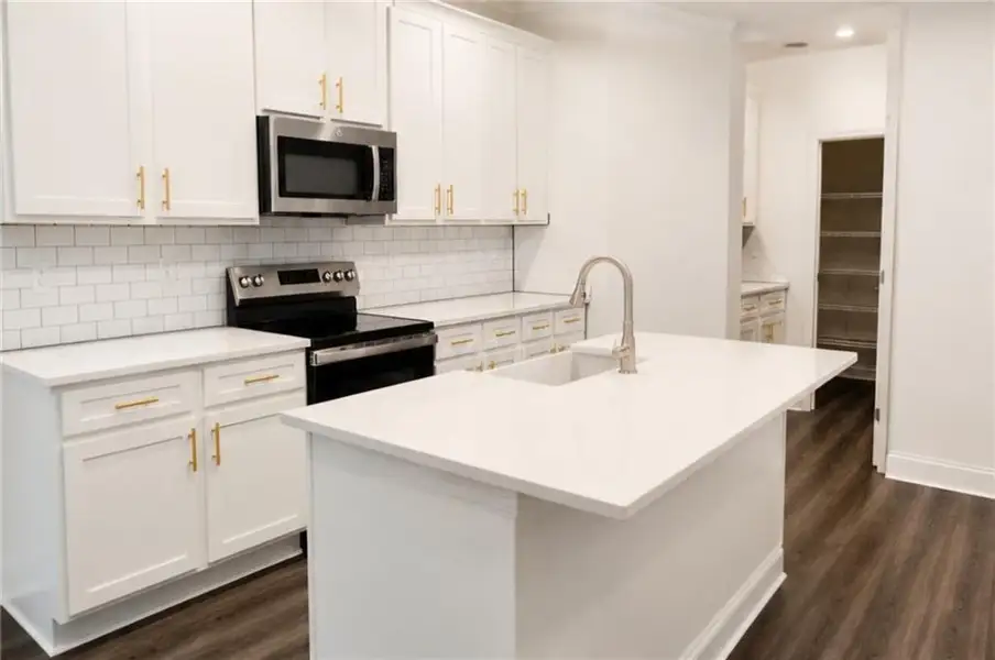Furnished interior view inside a new home in Mulberry Summit, Flowery Branch (Image 4).
