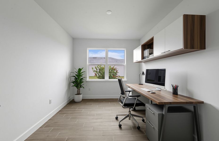 Furnished interior view inside a new home in Shores at Stillwater, Englewood (Image 14). Furnished interior view inside a new home in Shores at Stillwater, Englewood (Image 14).