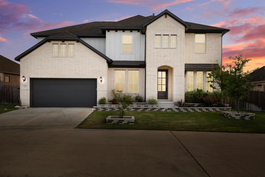 Beautifully updated and move-in-ready contemporary suburban living in Pflugerville’s amenity-rich Park at Blackhawk community. Beautifully updated and move-in-ready contemporary suburban living in Pflugerville’s amenity-rich Park at Blackhawk community.