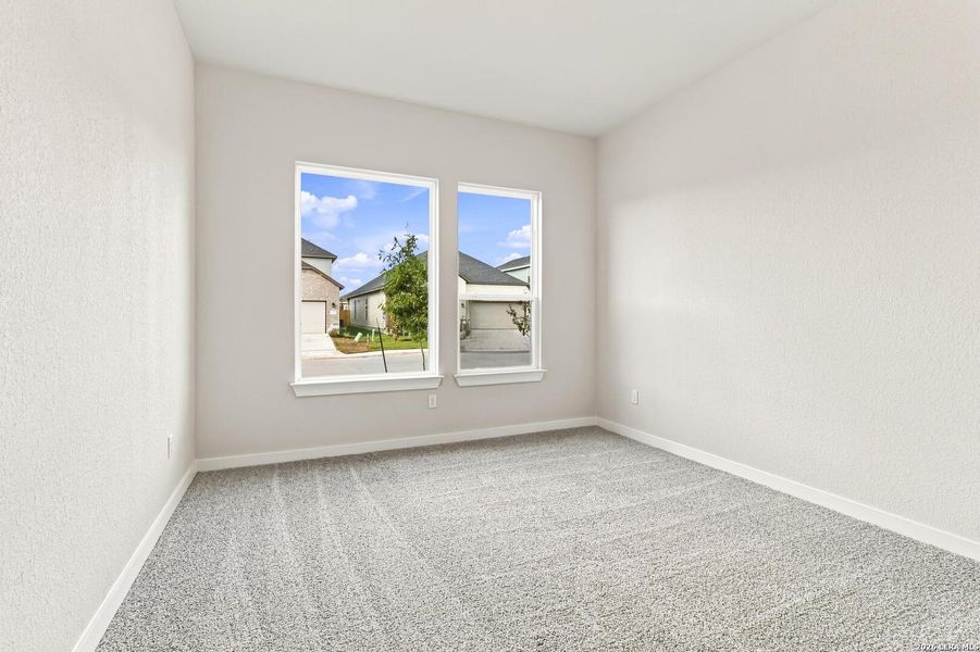 Spacious, unfurnished interior of a new home in Cordova Crossing, Seguin (Image 27).