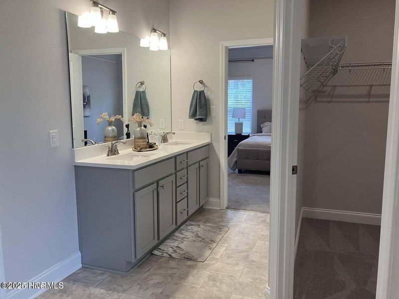 Furnished interior view inside a new home in Fairfield Harbour, New Bern (Image 10).