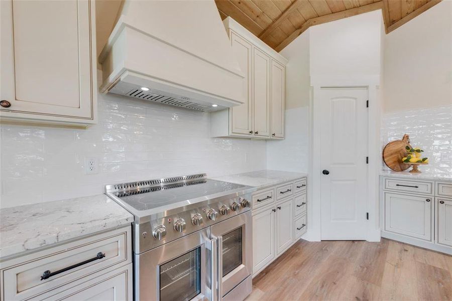 Image 29 of a home in . Image 29 of a home in .