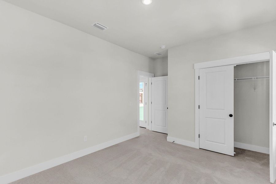 Spacious, unfurnished interior of a new home in Midtown at Nexton, Summerville (Image 34).