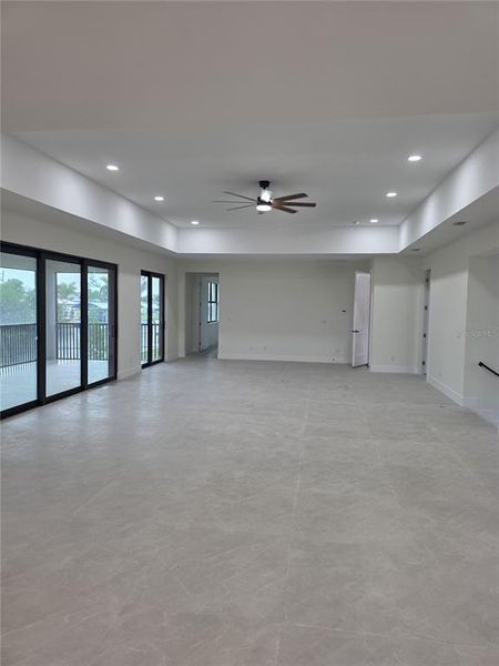Spacious, unfurnished interior of a new home in , Punta Gorda (Image 20).