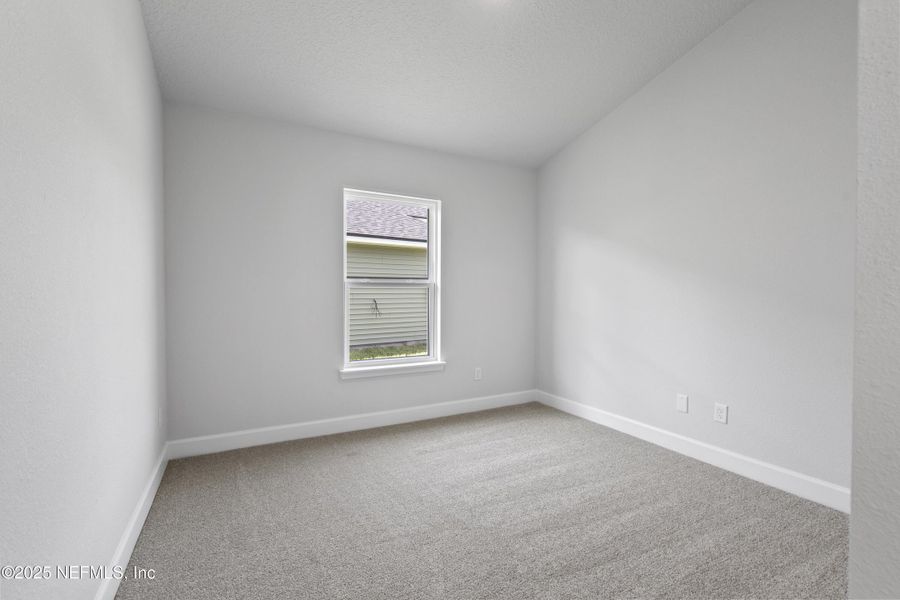 Spacious, unfurnished interior of a new home in Summerglen, Jacksonville (Image 14).