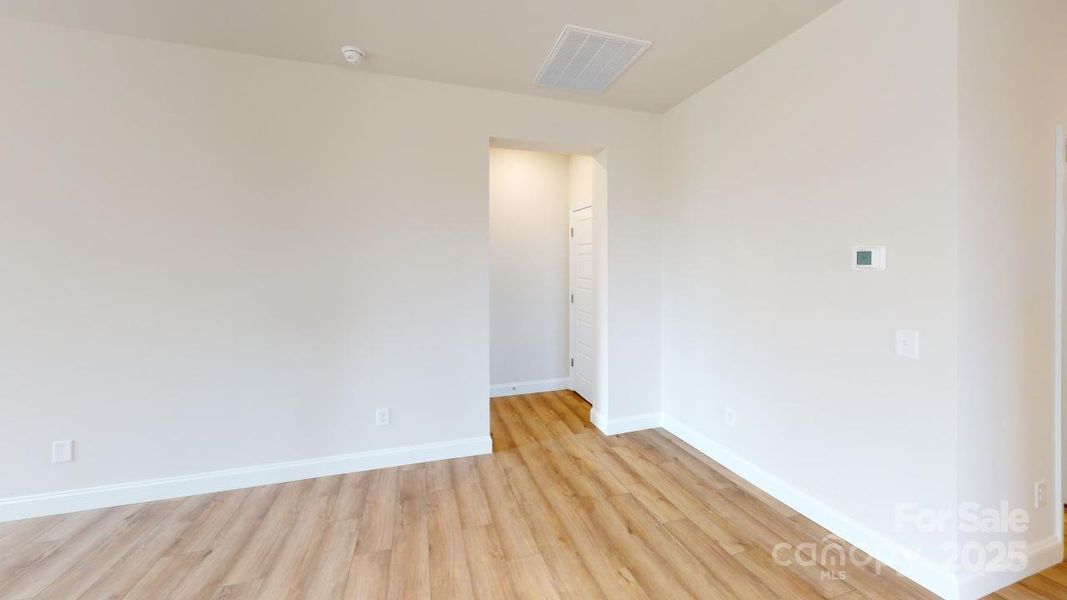 Spacious, unfurnished interior of a new home in , Cramerton (Image 15).