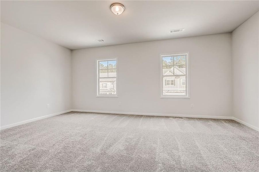 Spacious, unfurnished interior of a new home in Summerlin, Winder (Image 27).