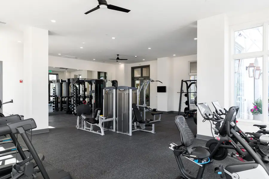 Community amenities in , Charleston (Image 23).