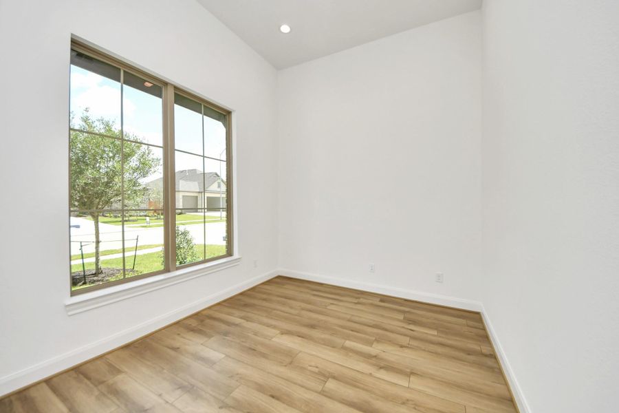 Spacious, unfurnished interior of a new home in Marvida, Cypress (Image 19).