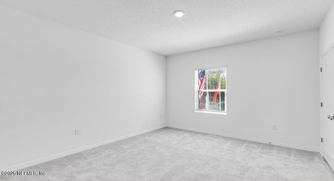 Spacious, unfurnished interior of a new home in Sabal Terrace, Jacksonville (Image 16).