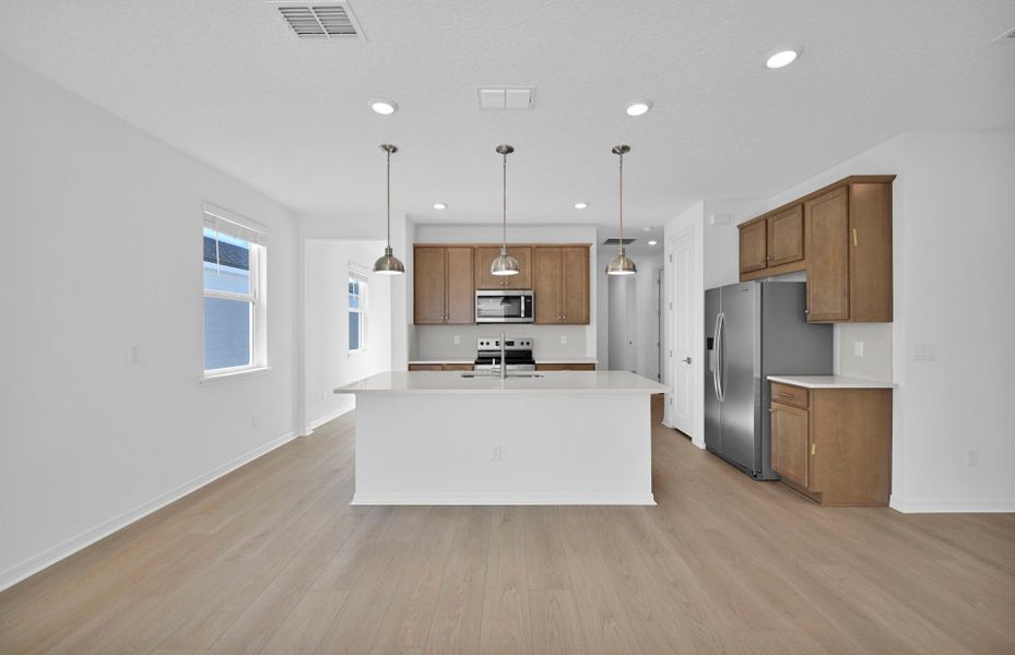 Furnished interior view inside a new home in Murray Farms, Middleburg (Image 11).