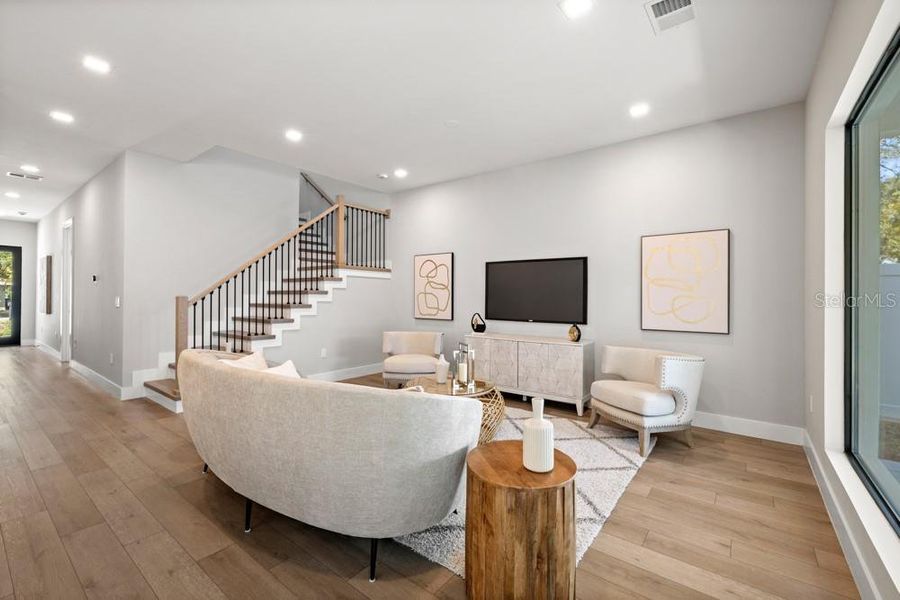 Furnished interior view inside a new home in , Orlando (Image 21).