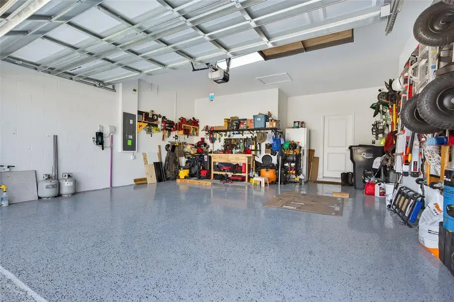 Community amenities in , Ellenton (Image 54).