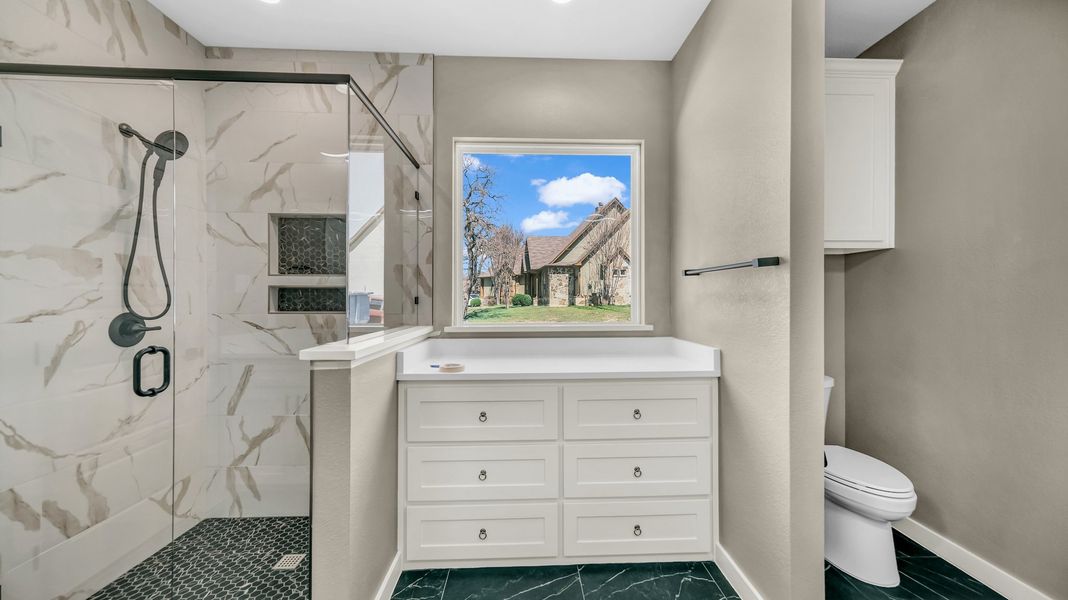 Representative furnished interior of a home built from the Loretta by Zeal Home Builders in Horizon Meadow Estates, Paradise (Image 79). Representative furnished interior of a home built from the Loretta by Zeal Home Builders in Horizon Meadow Estates, Paradise (Image 79).