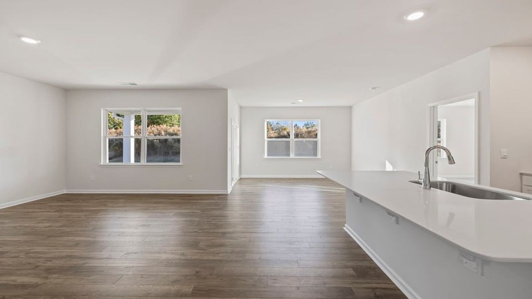 Spacious, unfurnished interior of a new home in Bentley Park, Greenwood (Image 20). Spacious, unfurnished interior of a new home in Bentley Park, Greenwood (Image 20).