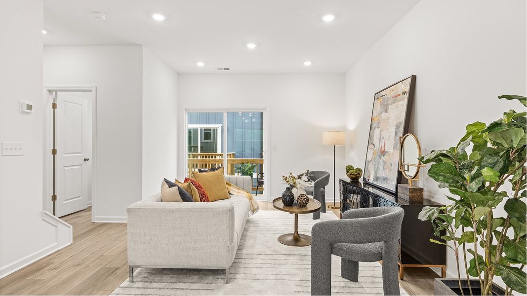 2729 Asbury Living 2of3 F2 051425