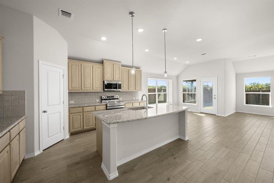 10360 Tapioca- Kitchen-1 10360 Tapioca- Kitchen-1