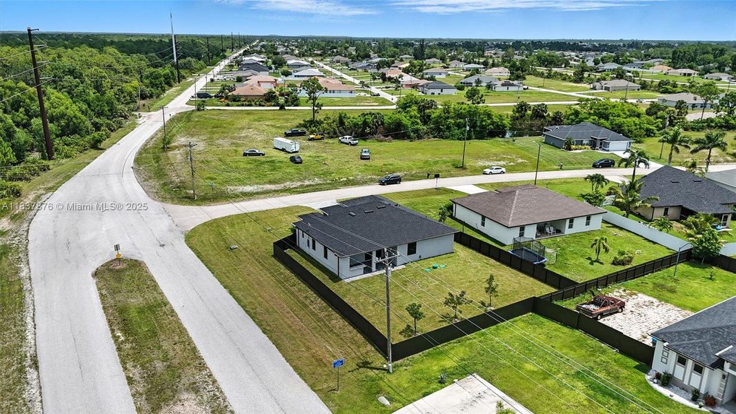 Image 27 of a home in . Image 27 of a home in .