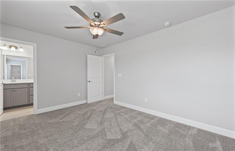 Spacious, unfurnished interior of a new home in Anderson Point Estates, McDonough (Image 32).