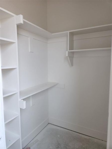 walk in closet