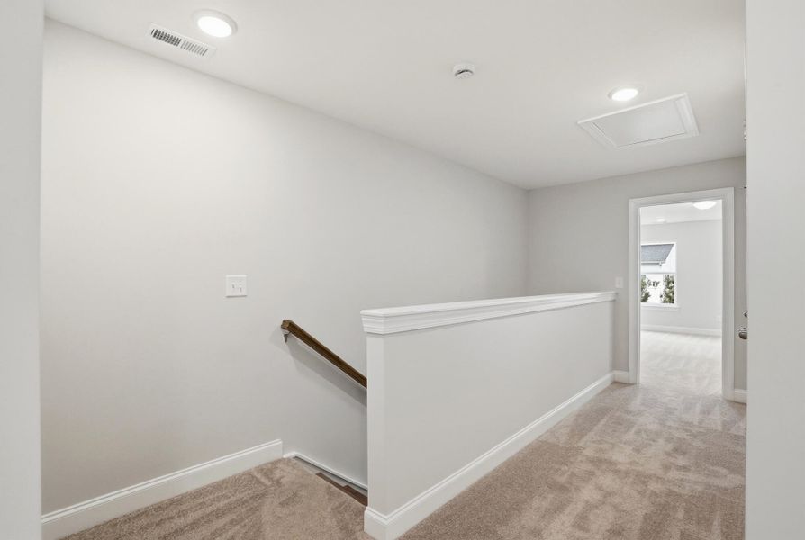 Spacious, unfurnished interior of a new home in Harrisburg Village Townhomes, Harrisburg (Image 32).