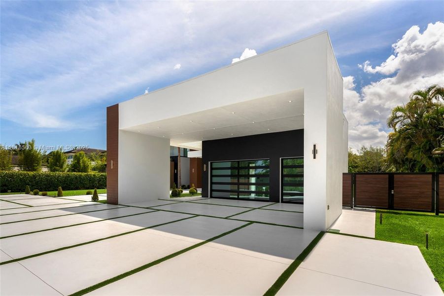 Image 58 of a home in .