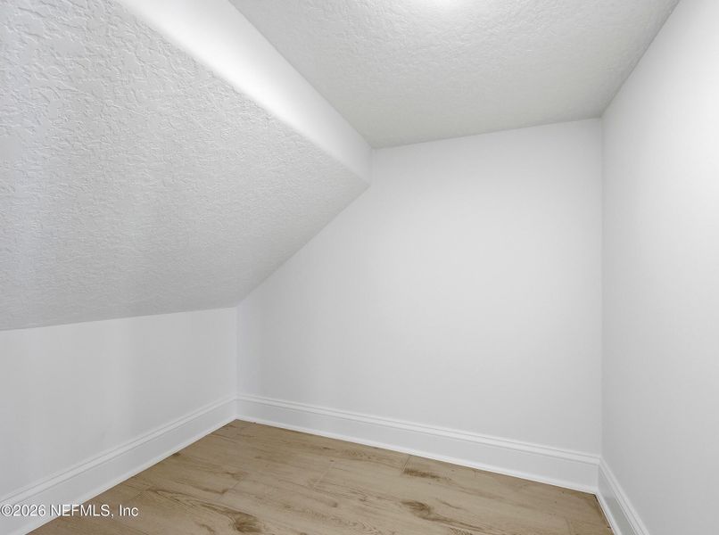 Spacious, unfurnished interior of a new home in Silver Landing At Silverleaf, St. Augustine (Image 21).