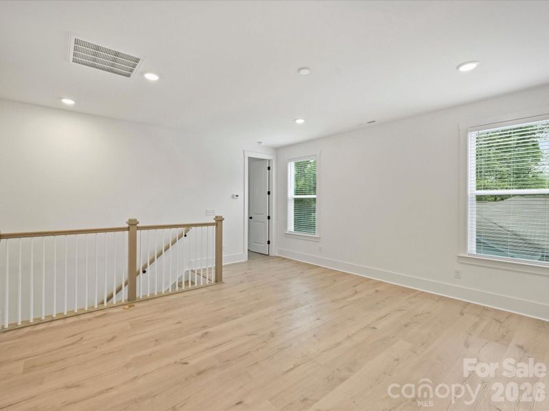 Spacious, unfurnished interior of a new home in , Charlotte (Image 15).