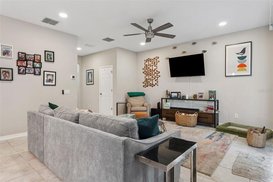 Furnished interior view inside a new home in Cobblestone, Zephyrhills (Image 18).