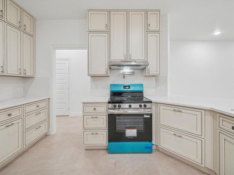 Furnished interior view inside a new home in , Mesquite (Image 5).