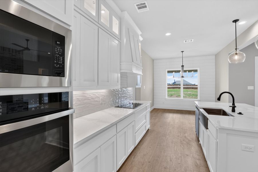 Furnished interior view inside a new home in Coyote Crossing, Godley (Image 7).