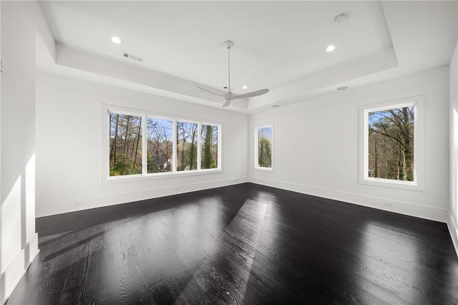 Spacious, unfurnished interior of a new home in , Sandy Springs (Image 73).