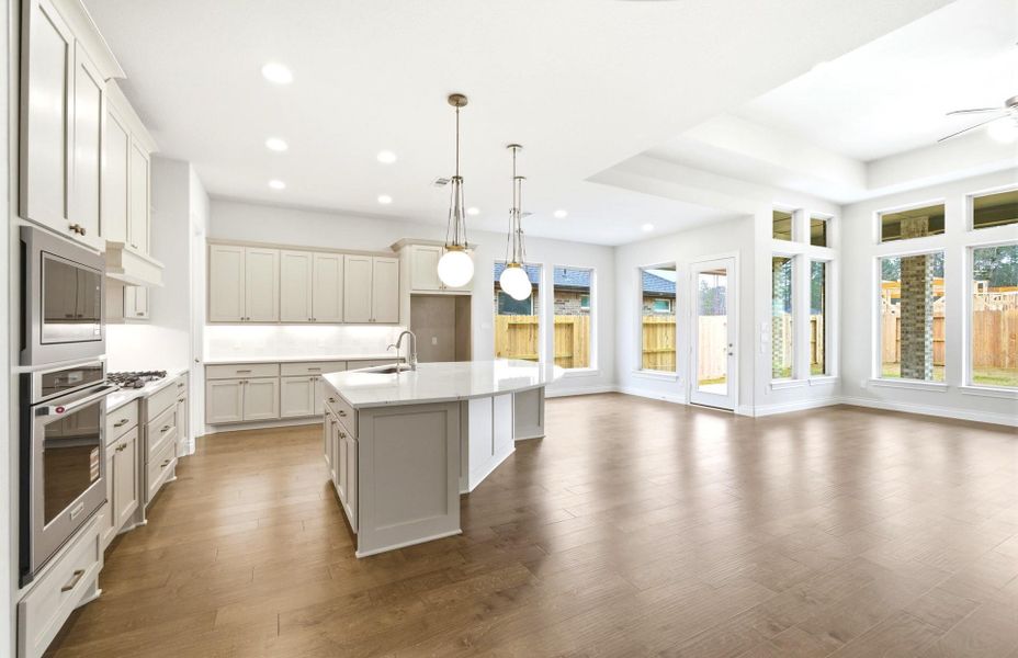 Furnished interior view inside a new home in The Highlands 55′, Porter (Image 10).